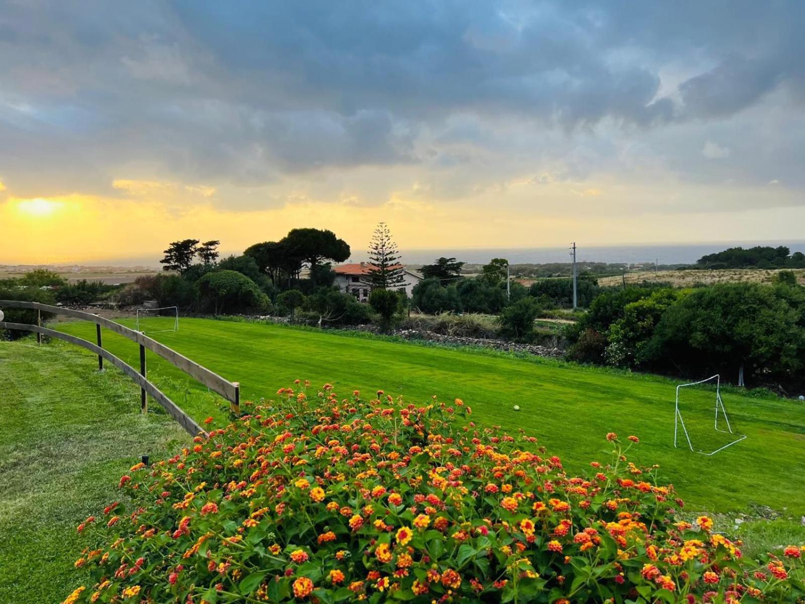 Abbaidda Hotel Valledoria  Dış mekan fotoğraf